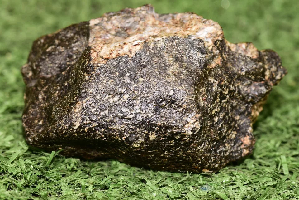 Meteorite Eucrite Brecciated NWA 14410 fragment 112 g - MeteoriteNwa.com