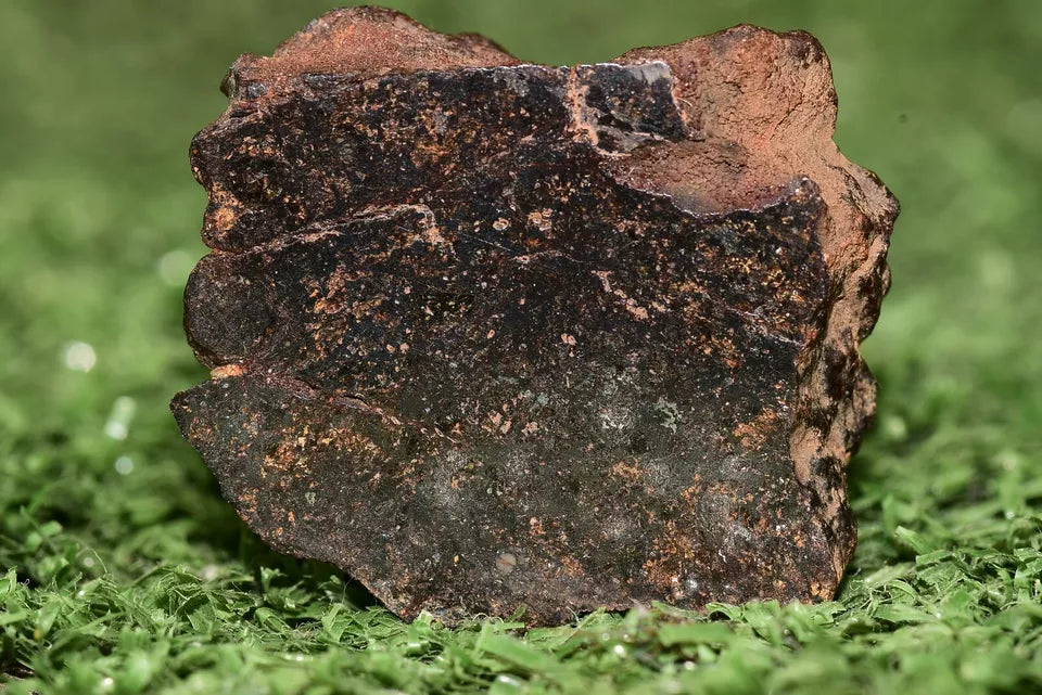 Meteorite Mesosiderite stony Iron NWA 14867 Endcut 16.8g - MeteoriteNwa.com
