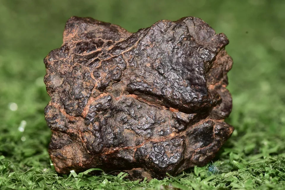 Meteorite Mesosiderite stony Iron NWA 14867 Endcut 16.8g - MeteoriteNwa.com