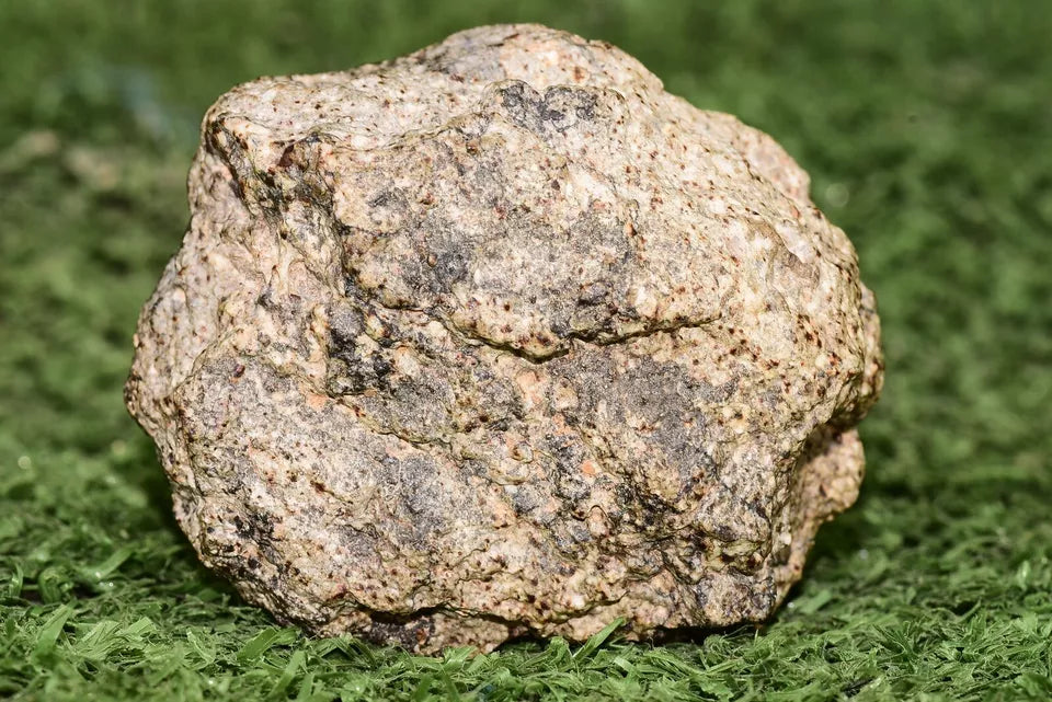 Meteorite Eucrite Brecciated NWA 14410 fragment 96 g - MeteoriteNwa.com