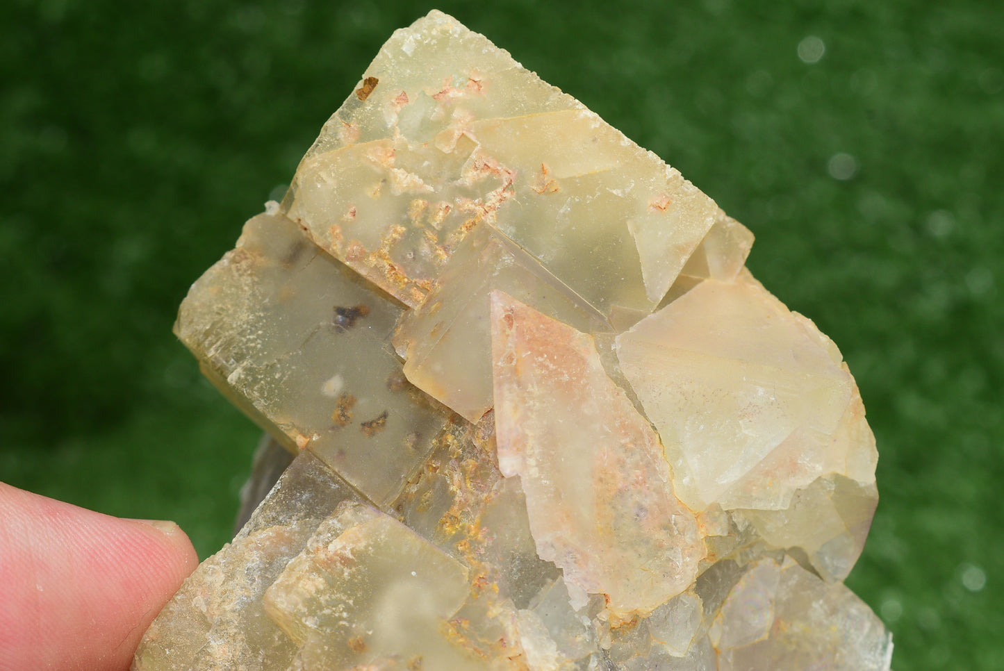 Stunning Fluorite Specimen from El Hammam Mine, Morocco Perfect for Crystal Collectors - MeteoriteNwa.com