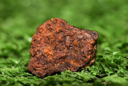 Meteorite NWA 14869 HED achondrite diogenite melt breccia 2.11 g - MeteoriteNwa.com