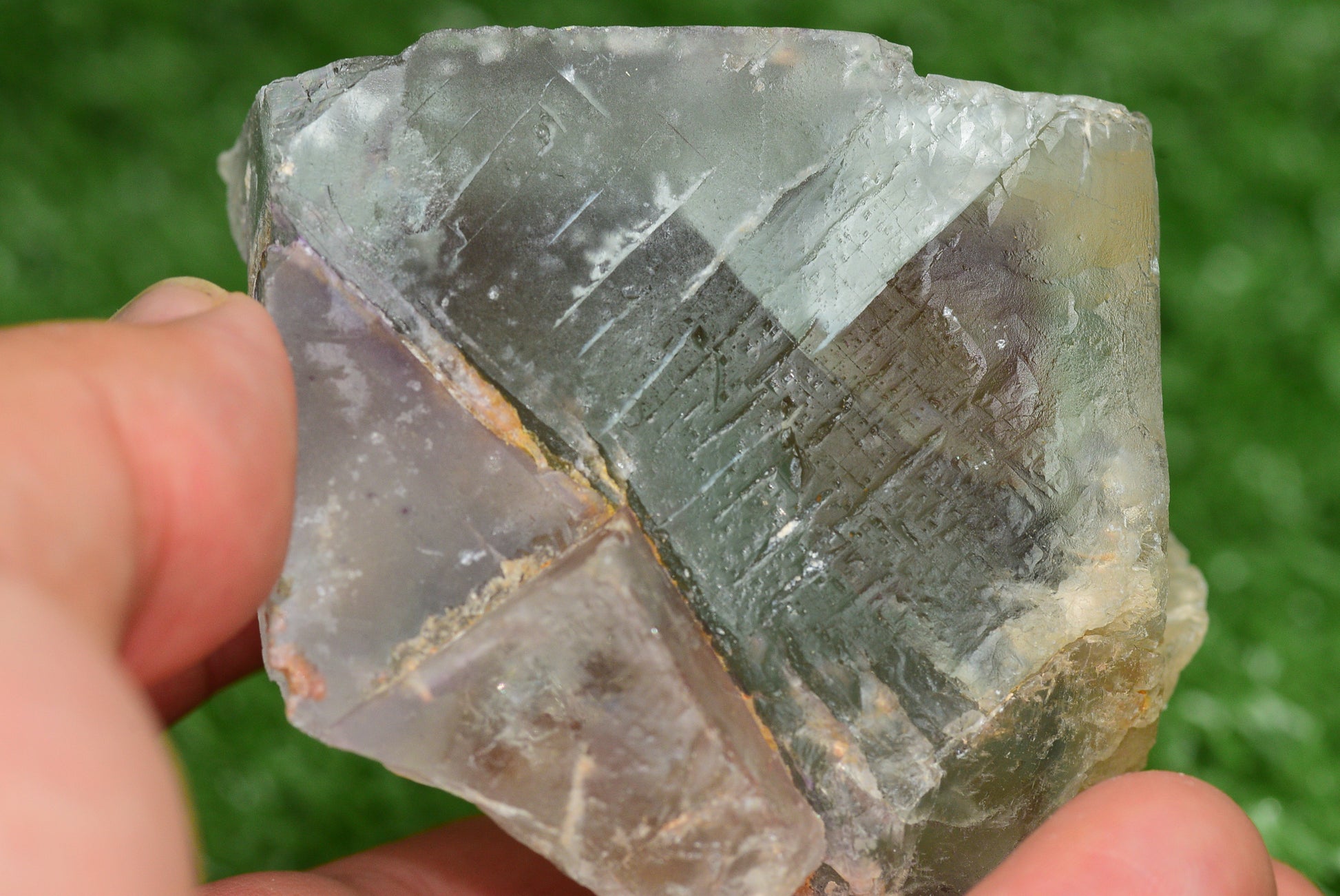Stunning Fluorite Specimen from El Hammam Mine, Morocco Perfect for Crystal Collectors - MeteoriteNwa.com